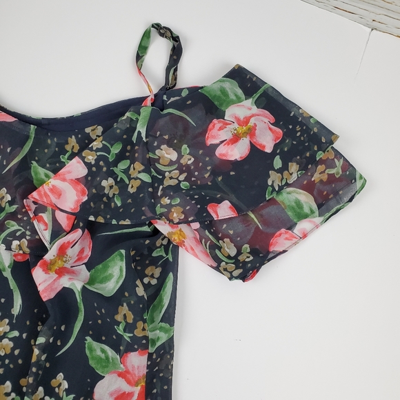 Cabi Floral Print Cold Shoulder Top - Picture 2 of 4